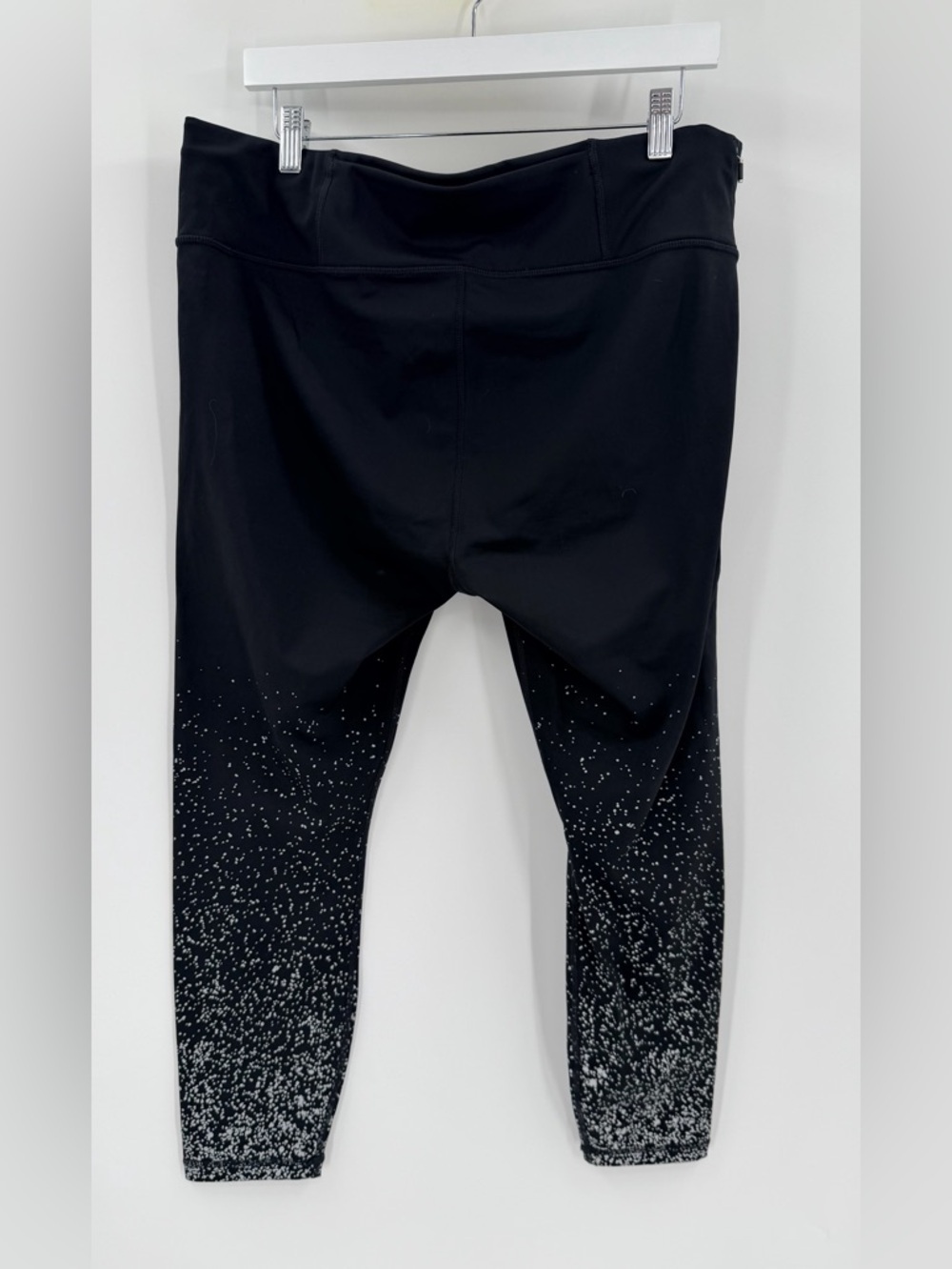 Athleta Contender Splatter Reflective 7/8 Running Tights Leggings XL - Picture 6 of 6